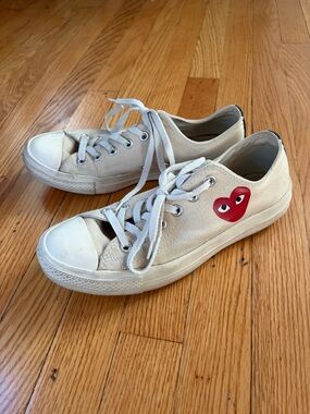 Converse Play Comme Des Garçons Low Top Sneakers Size 9 Womens